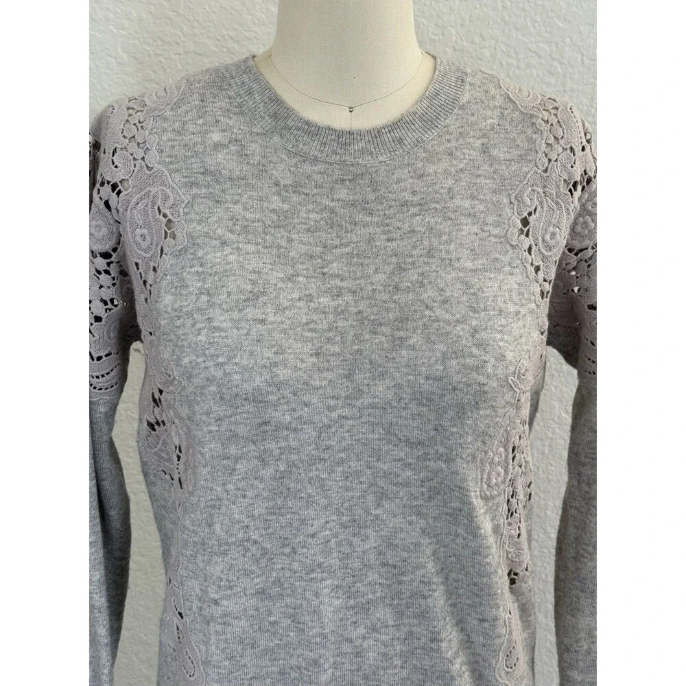 Ted Baker London Women’s Sz 2 = US 6 Tae Lace Shoulder Sweater In Gray EUC